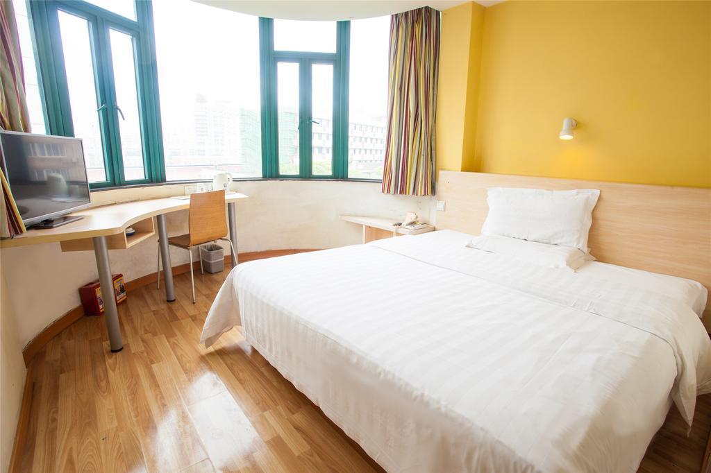 7Days Inn Guilin Zhengyang Road Pedestrain Street Eksteriør billede