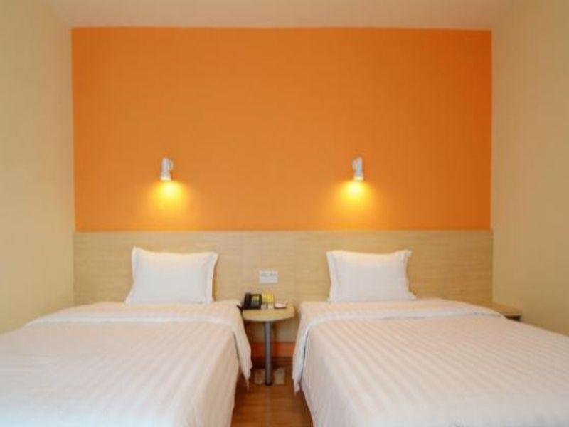 7Days Inn Guilin Zhengyang Road Pedestrain Street Eksteriør billede
